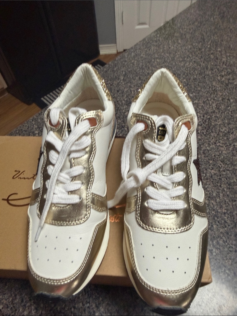 Vintage Havana White & Gold Leather Sneakers - Size 9 NWOT